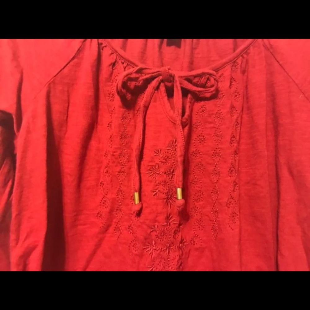 RED TOP - Picture 2 of 2